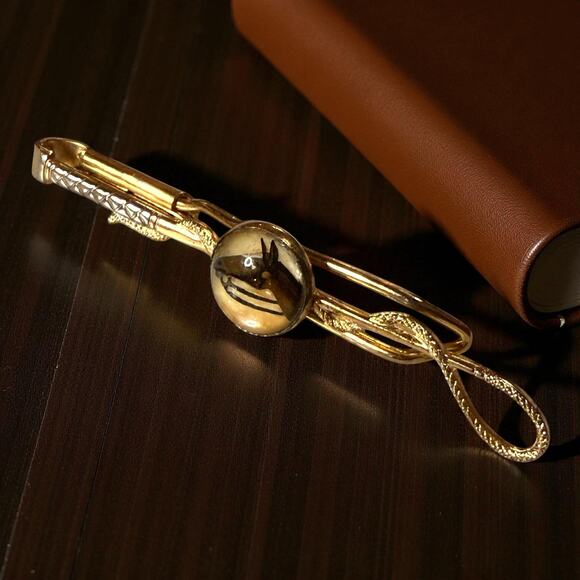 Vintage Anson Tie Clip Mens Gold Tone Convex Glass Dome Enamel Horse Western Bar - Picture 1 of 6